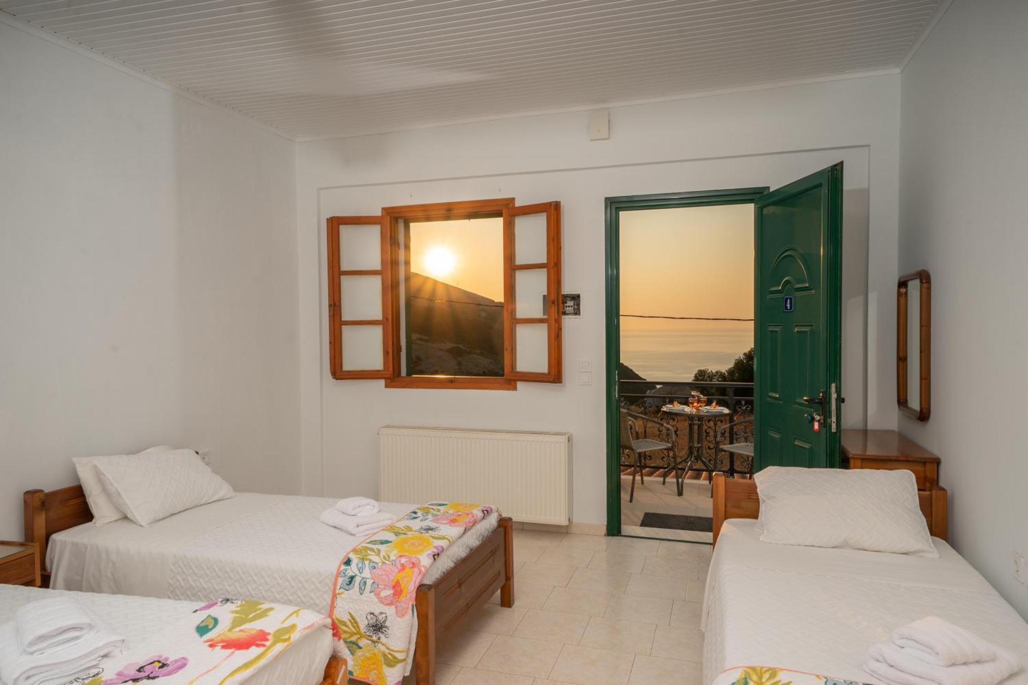 Myrtos View Apartment *